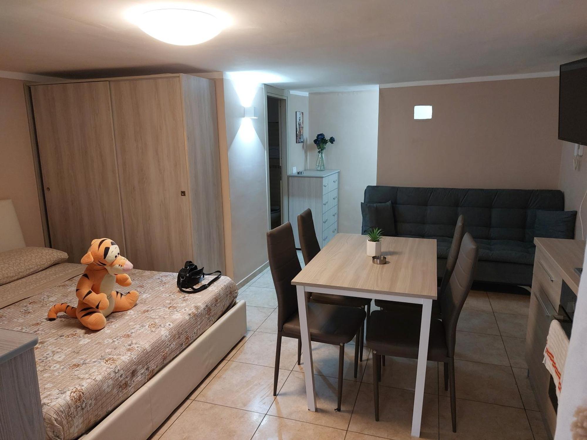 Masaniello'S House Διαμέρισμα Νάπολη Δωμάτιο φωτογραφία